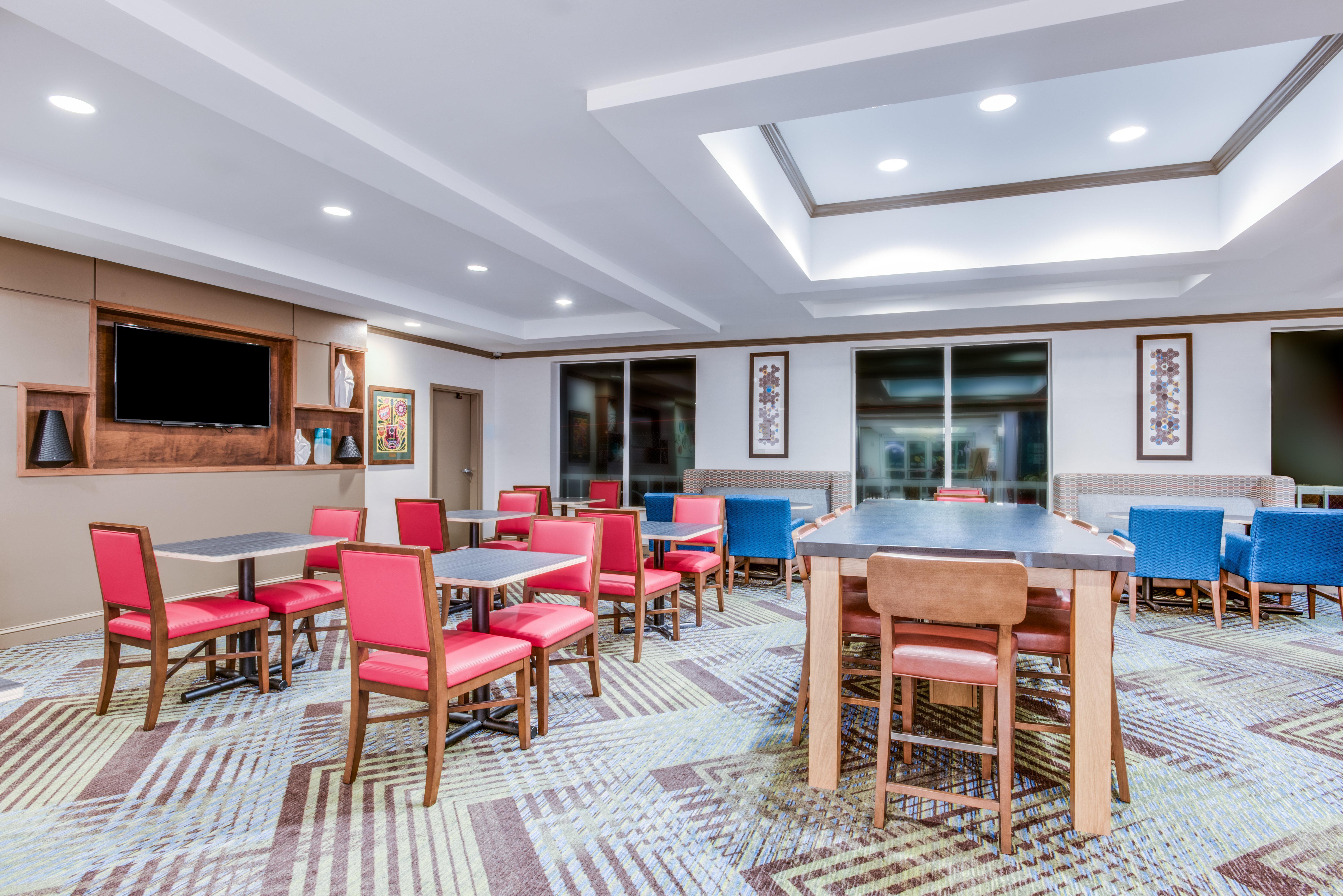 Holiday Inn Express Hotel & Suites Bethlehem By Ihg Exterior foto