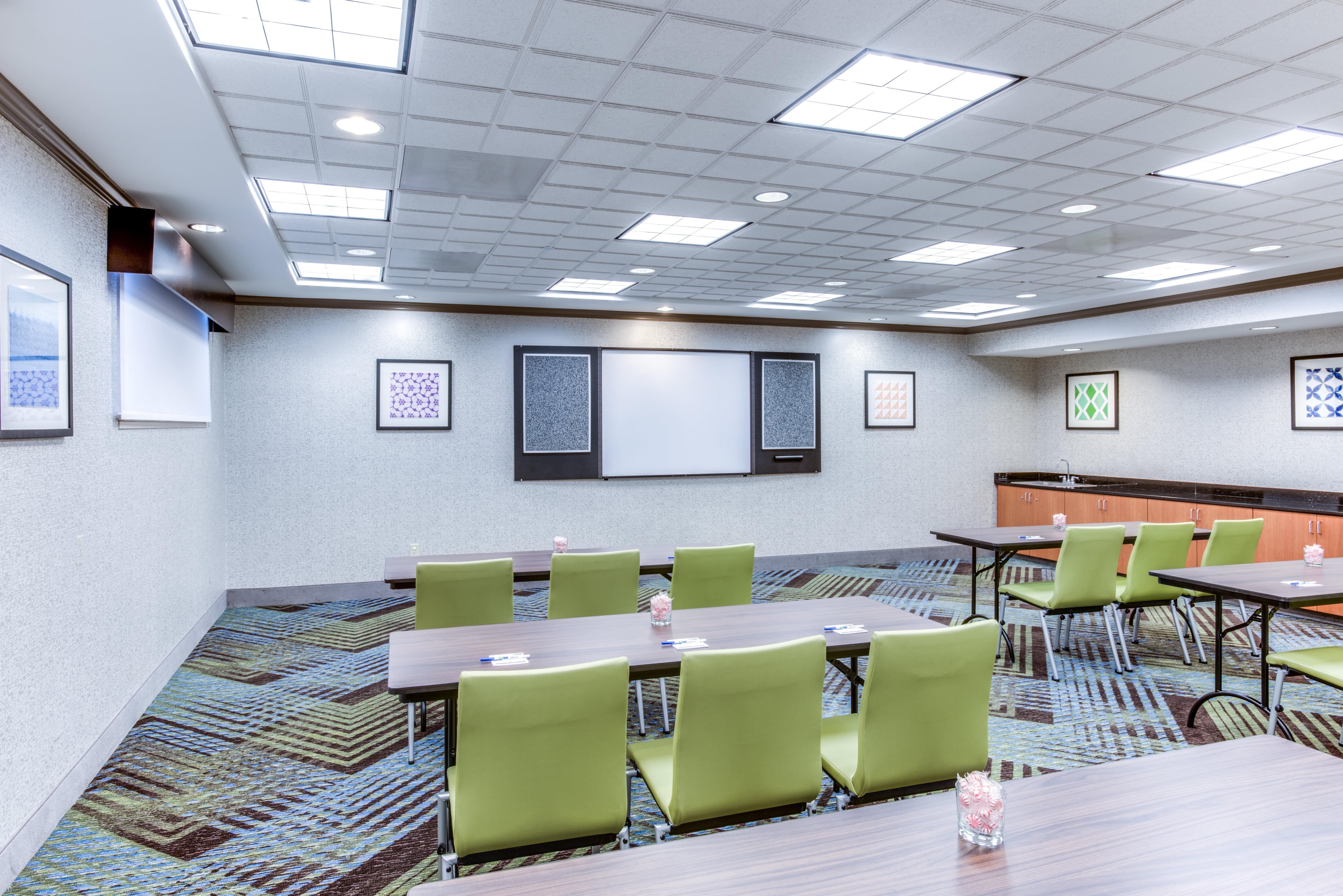 Holiday Inn Express Hotel & Suites Bethlehem By Ihg Exterior foto