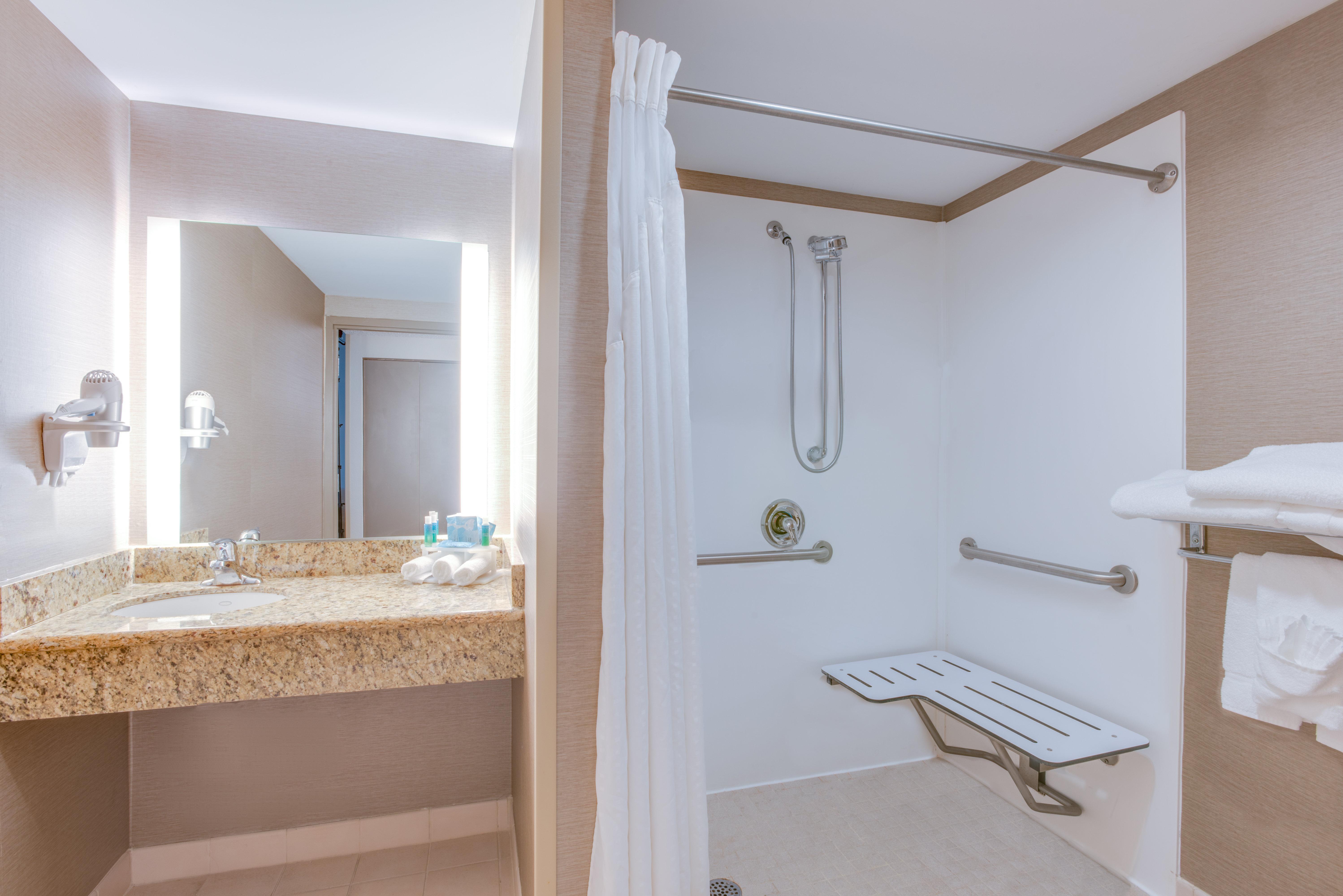 Holiday Inn Express Hotel & Suites Bethlehem By Ihg Exterior foto
